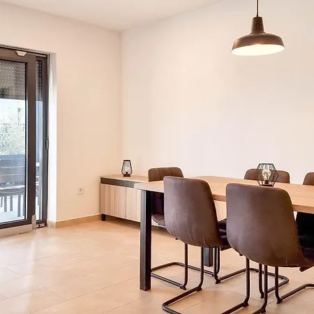 Top-modernes Ferienhaus Unweit Vom Strand Mit Klima, Wifi, Grill Holiday home